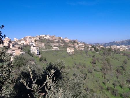 Br�ve pr�sentation d'Ait Ali Ouharzoune